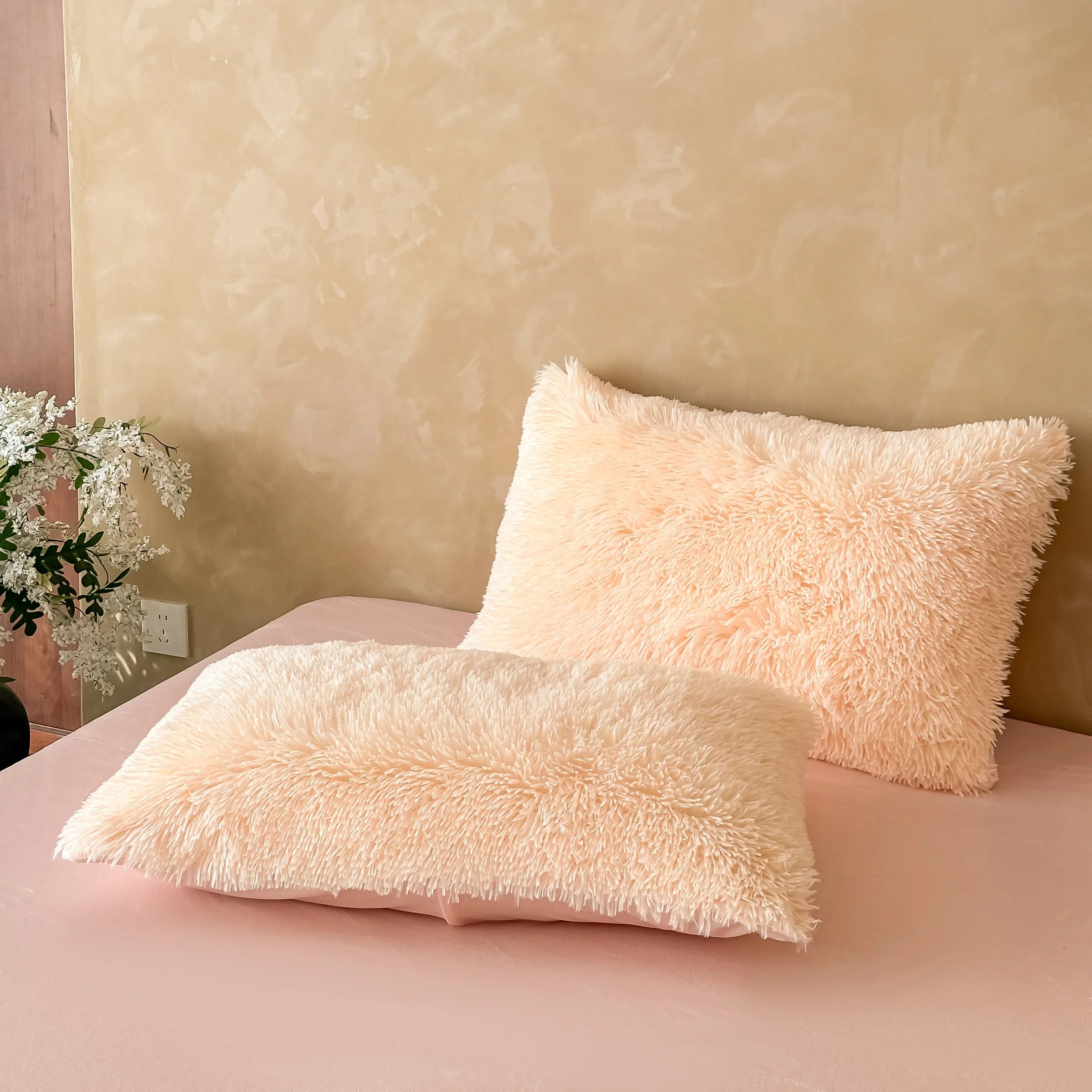 Soft and Breathable Home Four-Piece Bed Set, Polyester and Plush Fabric,-4